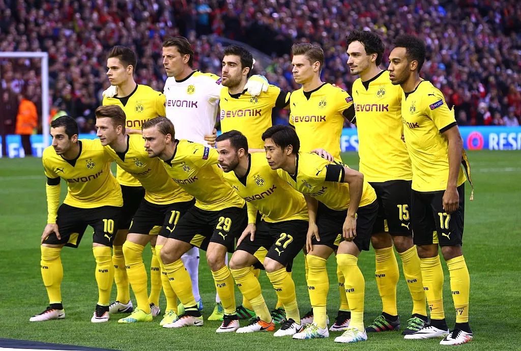  多特蒙德青春风暴席卷，客场大胜巩固欧冠席位